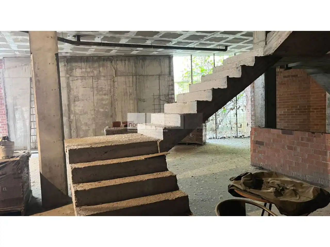 Local comercial en venda a Centre, imagen 2