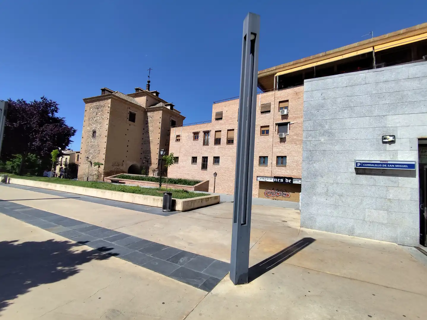 Exterior view of Detached homes for sale in Toledo