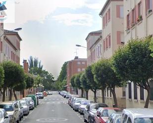 Vista exterior de Pis en venda en  Logroño