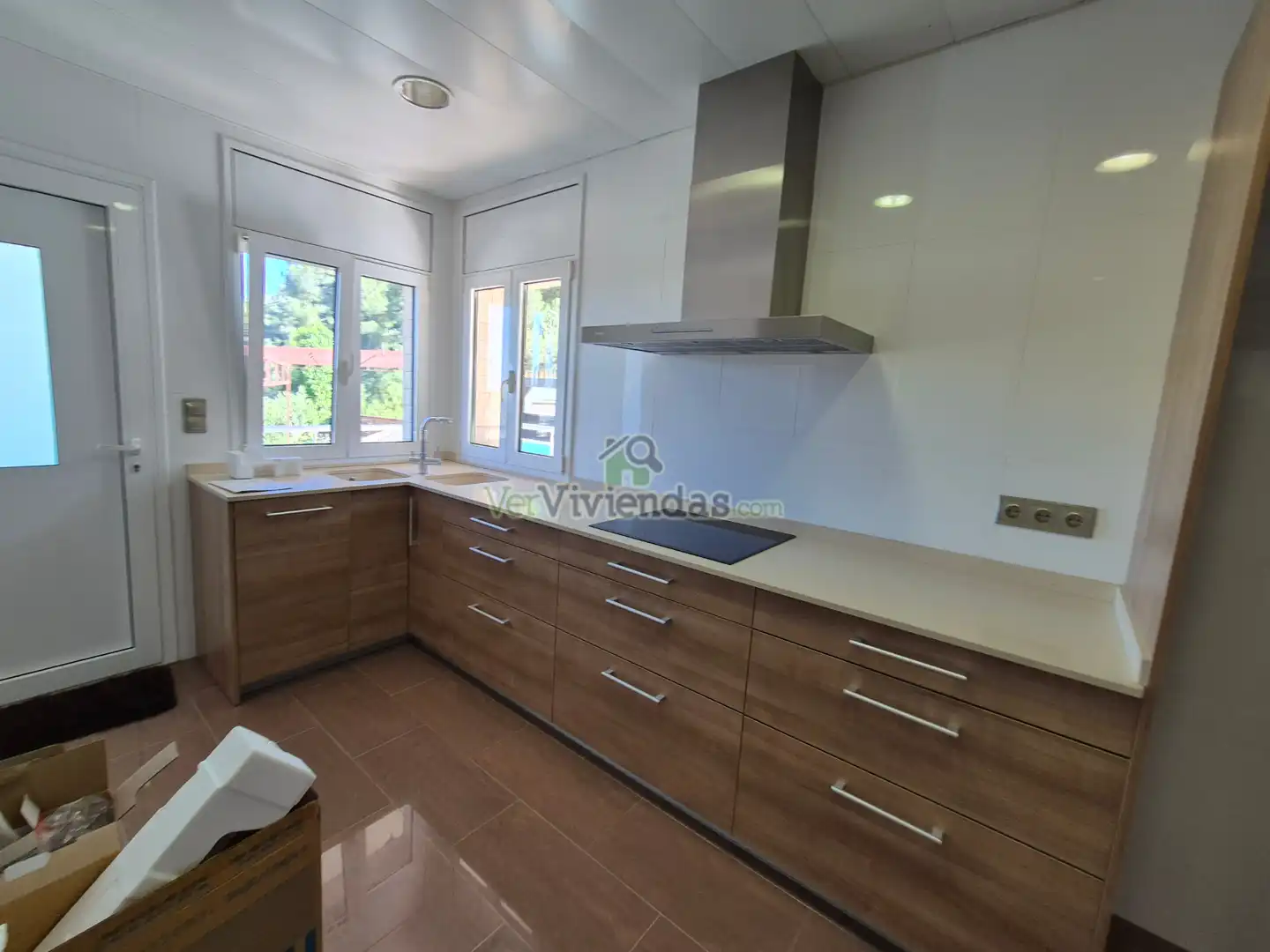 Cocina de Casa o chalet en venta en Vallirana con Aire acondicionado, Calefacción y Jardín privado