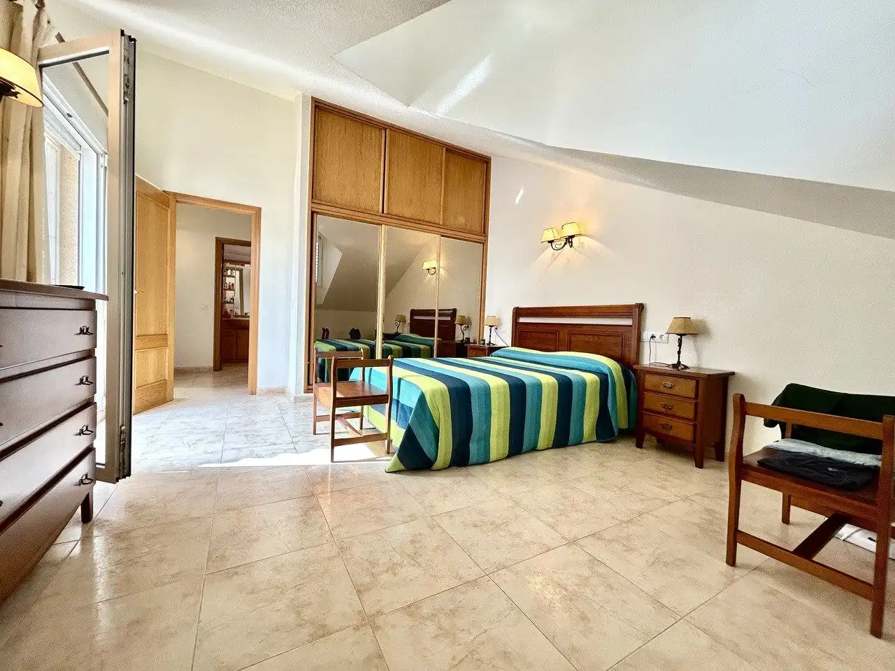 Habitación de Casa adosada en venta en Pilar de la Horadada con Jardín privado y Terraza