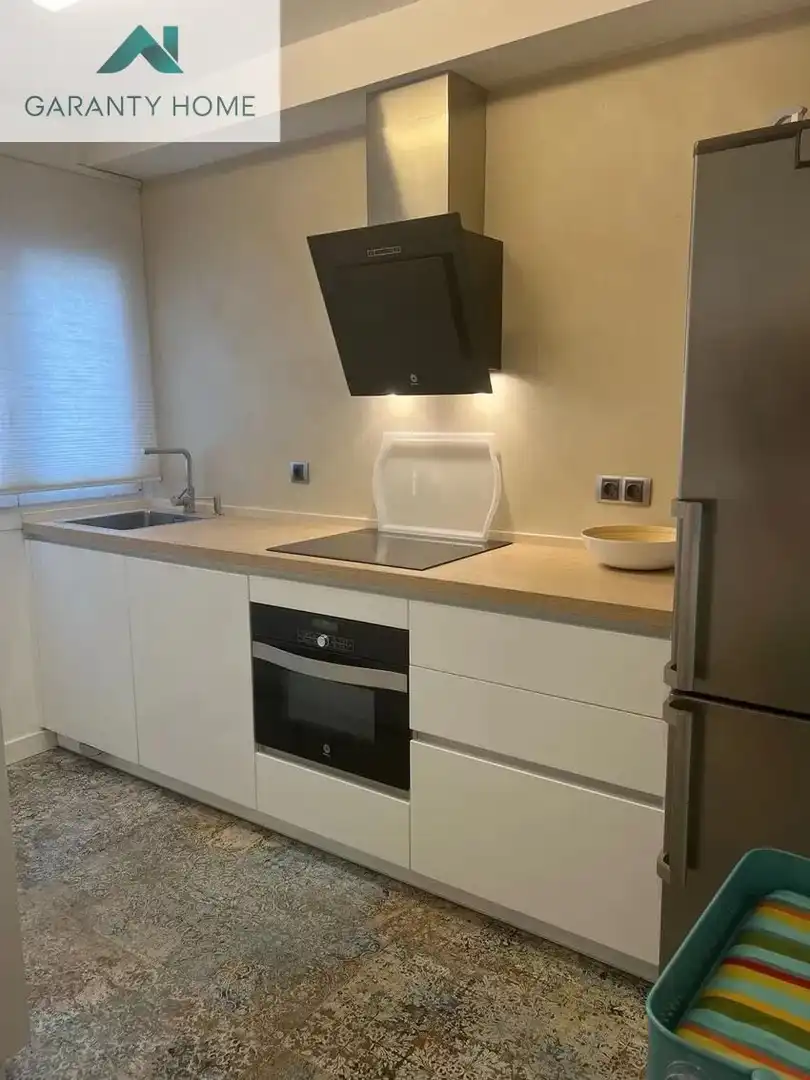 Cuina de Pis de lloguer en Málaga amb Aire condicionat, Moblat i Balcó