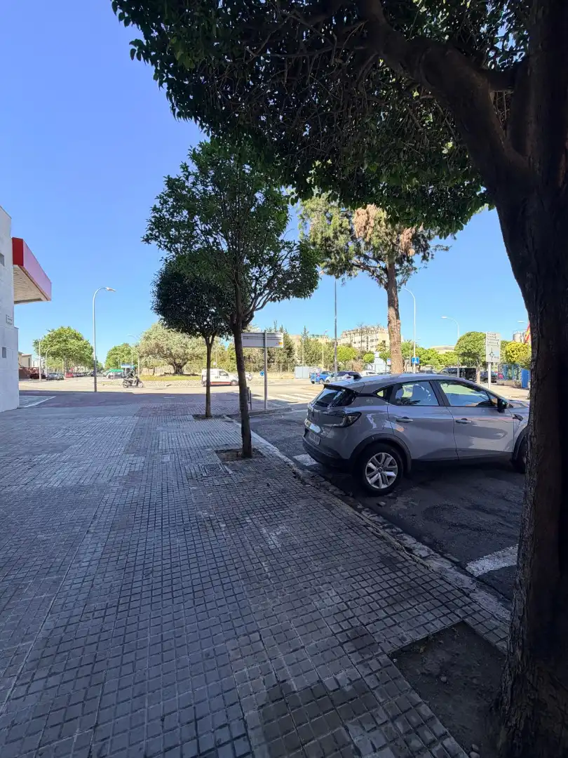 Aparcament de Local de lloguer en Zona Industrial