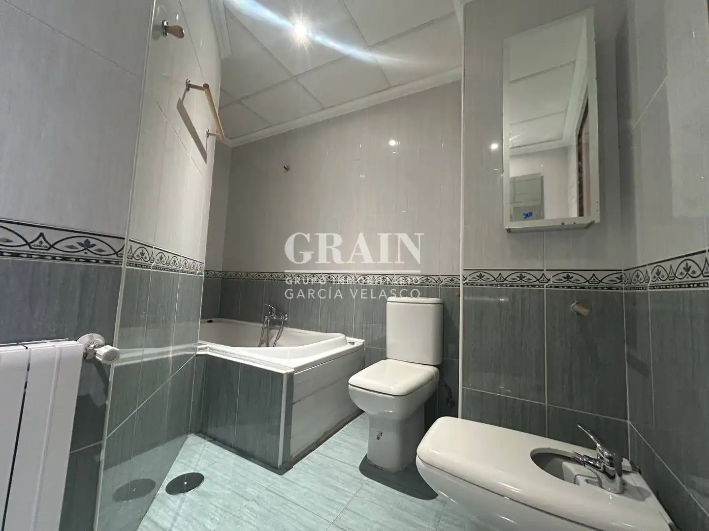 Bathroom of Attic for sale in Albacete  with Air Conditioner, Heating and Terrace