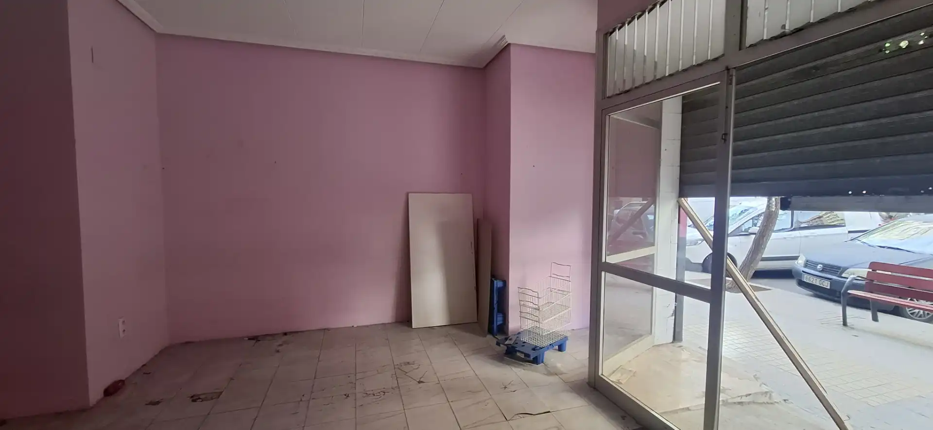 Commercial properties for sale in Carrer de l'Arquitecte Segura de Lago, Sant Isidre