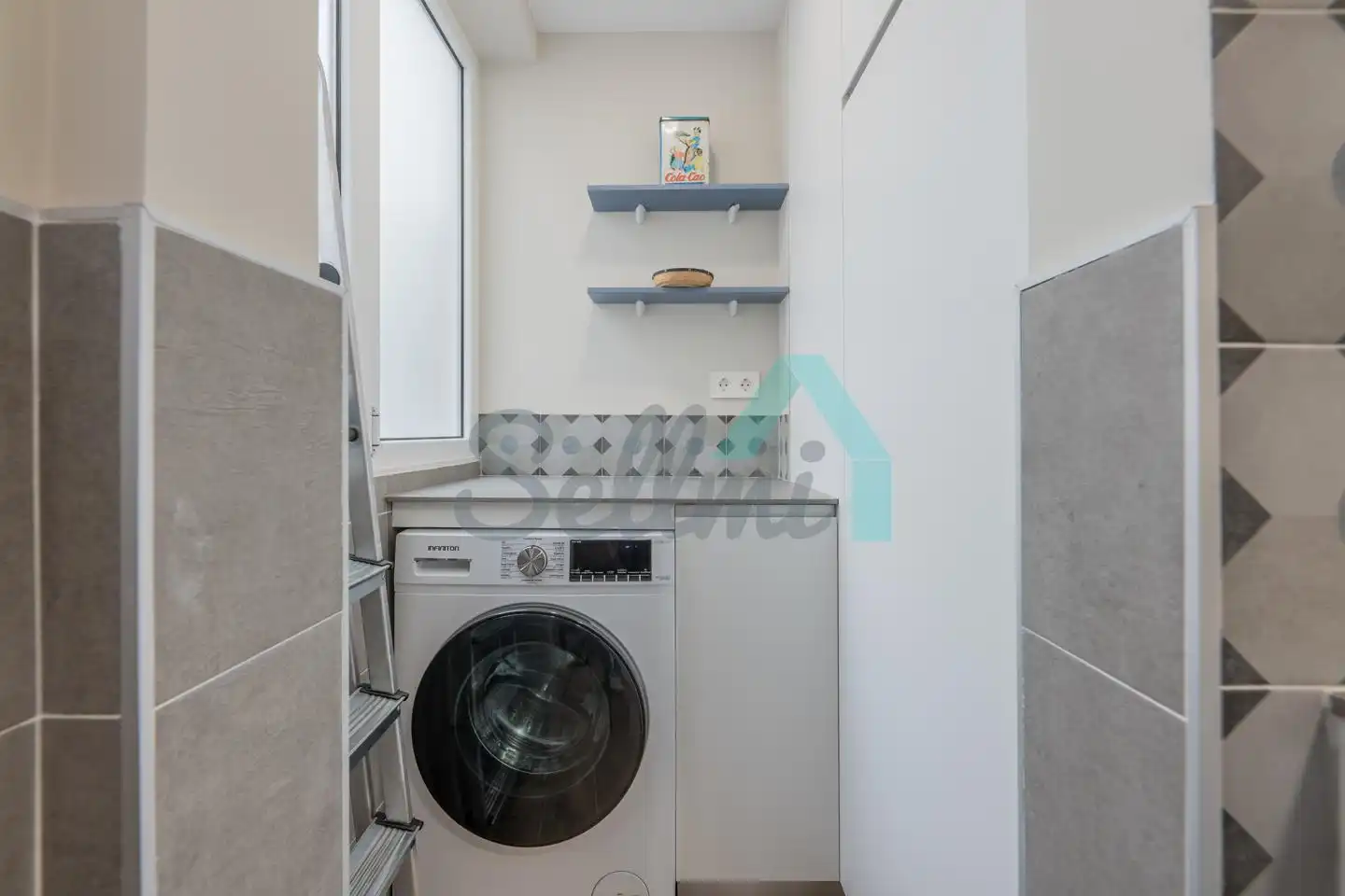 Bathroom of Flat for sale in Oviedo   with Heating and Furnished