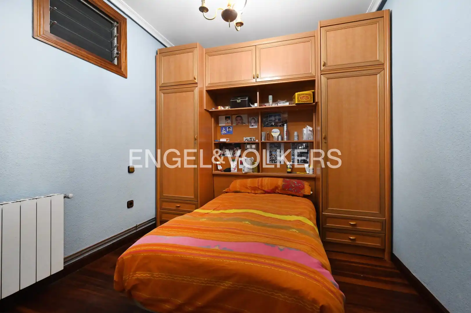 Habitación de Casa o chalet en venta en Corvera de Toranzo con Calefacción, Terraza y Balcón