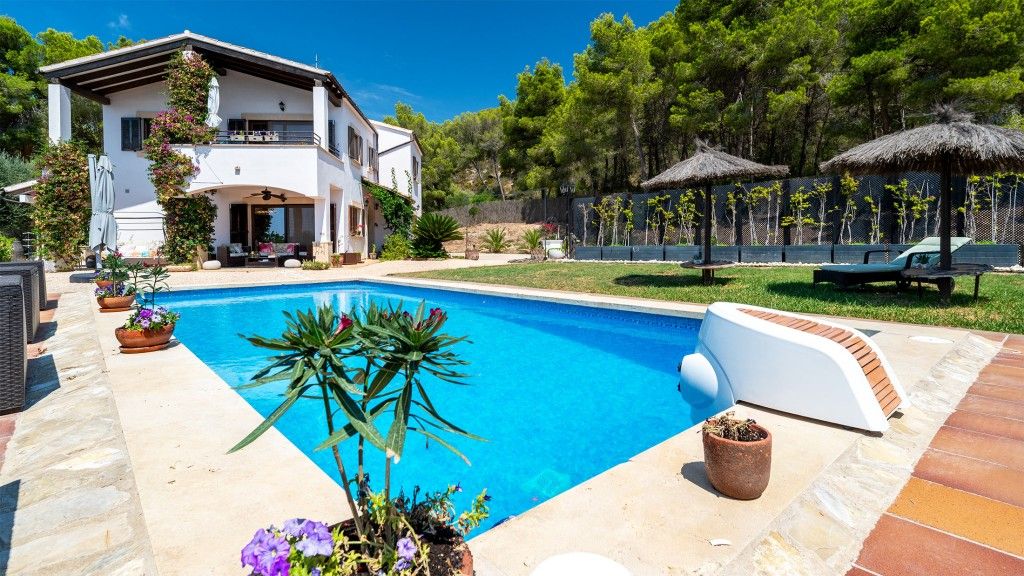 Jardín de Finca rústica en venta en Calvià con Aire acondicionado, Calefacción y Terraza