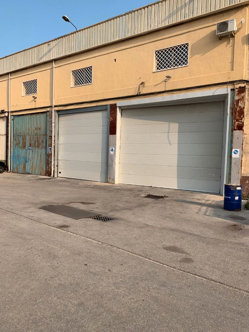 Aparcament de Nau industrial de lloguer en  Murcia Capital amb Calefacció