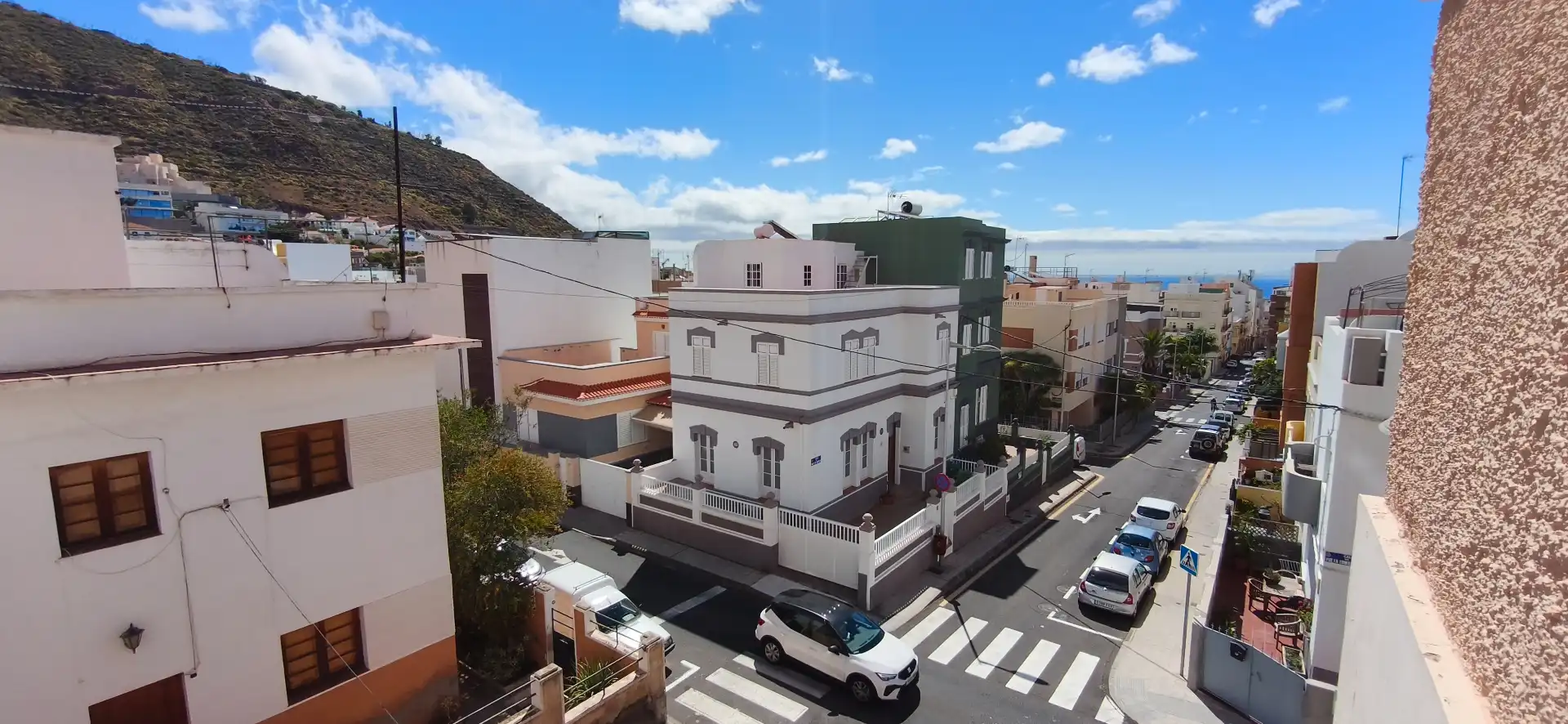 Vista exterior de Pis de lloguer en Santa Cruz de Tenerife amb Forn i Rentadora