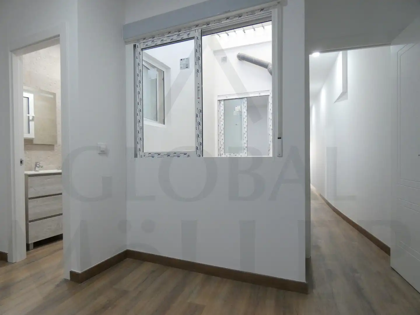 Piso en venta en Cartagena con Parquet, Trastero y Balcón