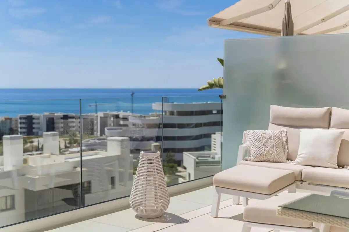 Apartament amb piscina en venda a Avenida del Higuerón 48, imagen 3