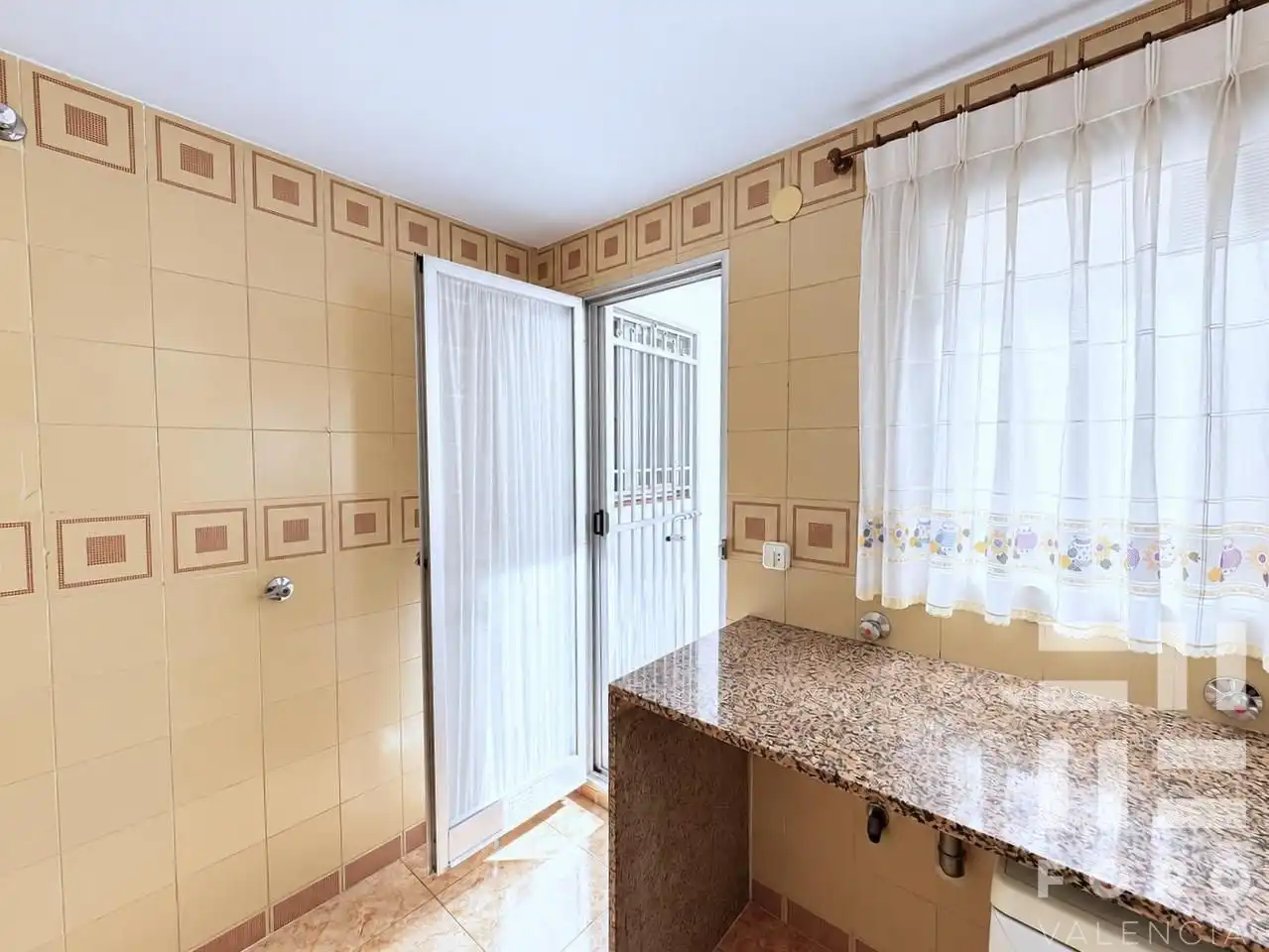 Piso con terraza en venta en calle d'Aiora, imagen 18