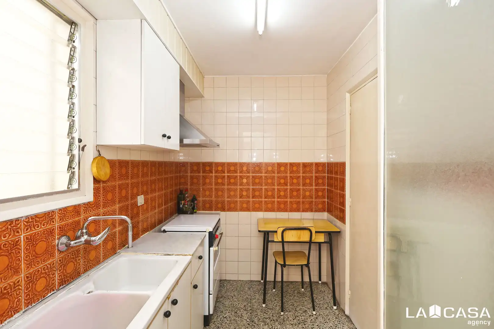 Cocina de Ático en venta en L'Hospitalet de Llobregat con Calefacción, Terraza y Balcón