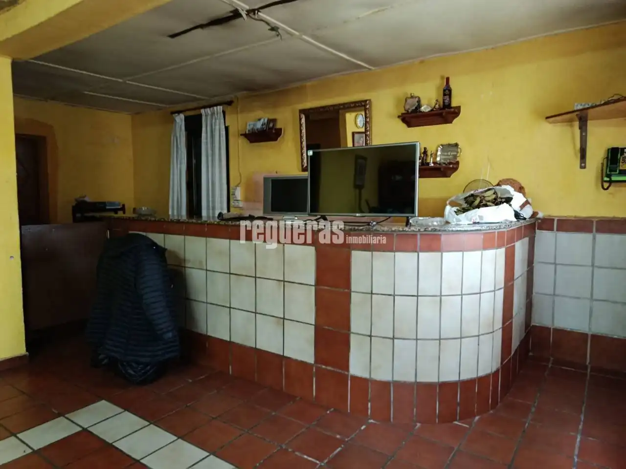 Houses for sale in Corvera de Asturias  with Heating