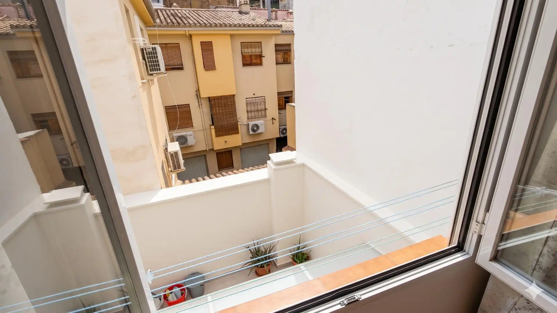 Balcony of Flat for rent in Granada  with Heating, Furnished and Balcony