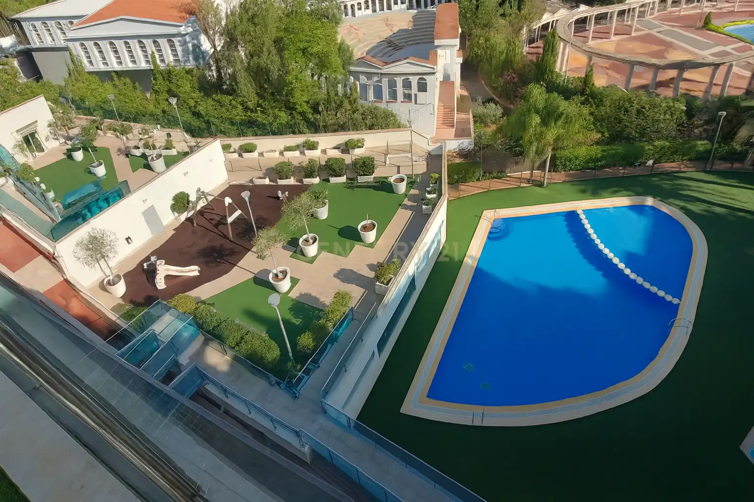 Schwimmbecken von Wohnungen zur Miete in Calpe / Calp mit Klimaanlage, Ofen und Waschmaschine