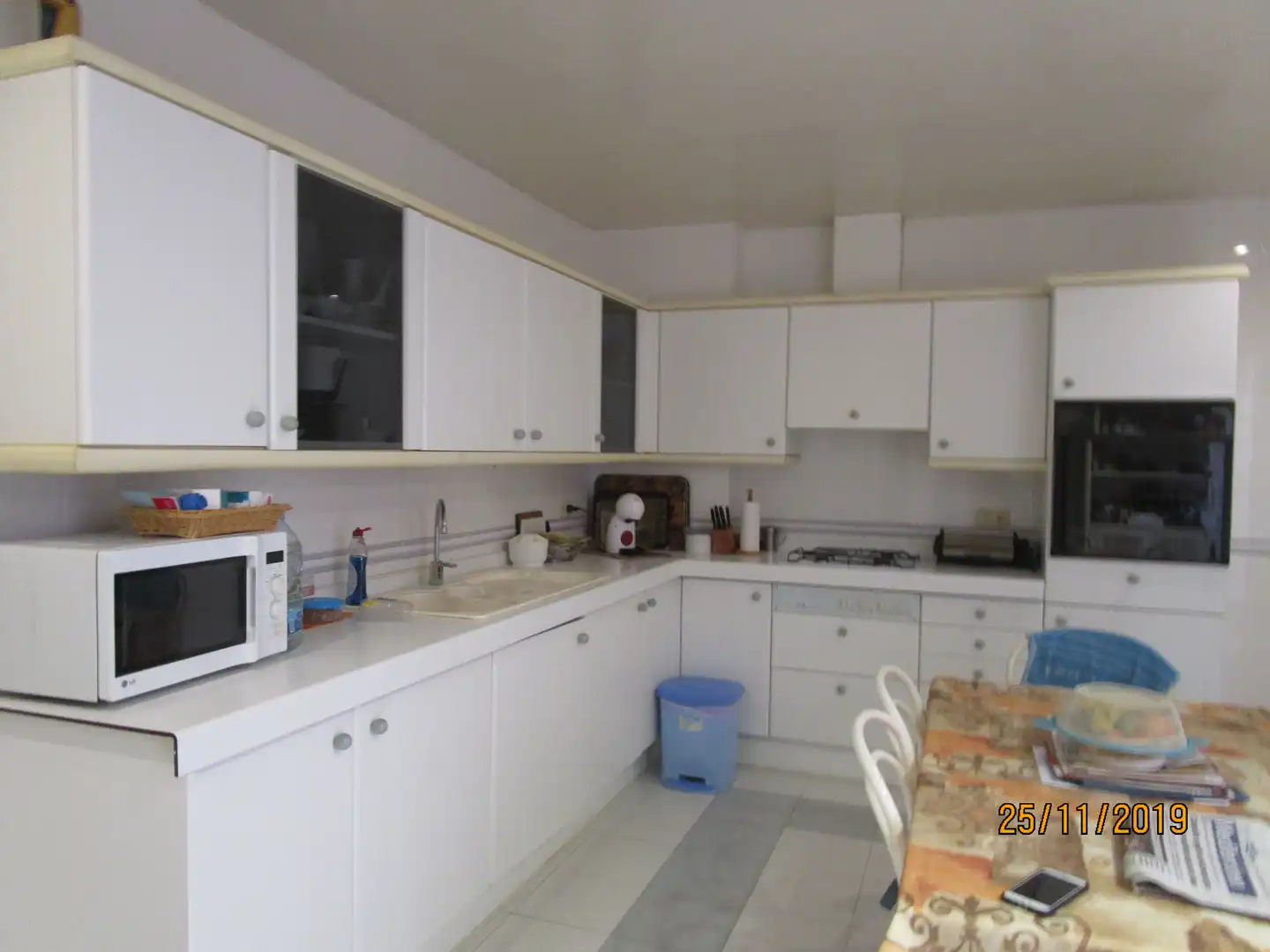 Küche von Haus oder Chalet zum Verkauf in Castellón de la Plana / Castelló de la Plana mit Heizung, Terrasse und Abstellraum