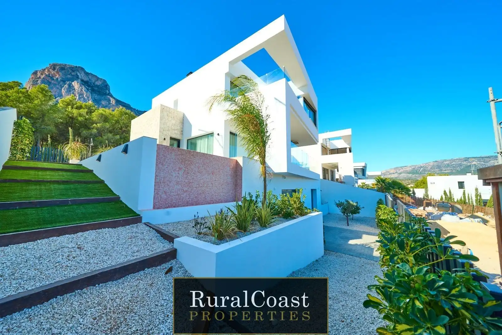 Detached house with pool for sale in Balcon de Ponoig, imagen 13