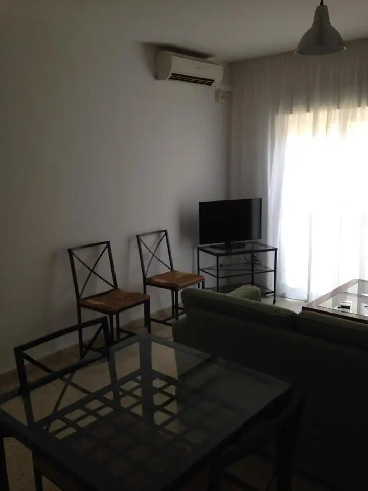 Flat for rent in Pelay Correa, Triana Casco Antiguo