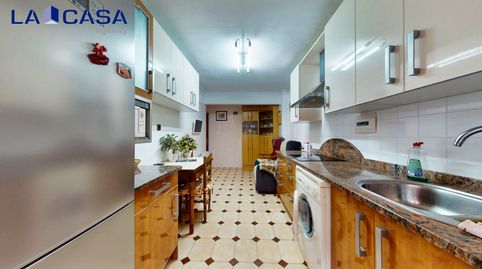 Foto 3 de Piso en venta en Zorrotza, Bilbao