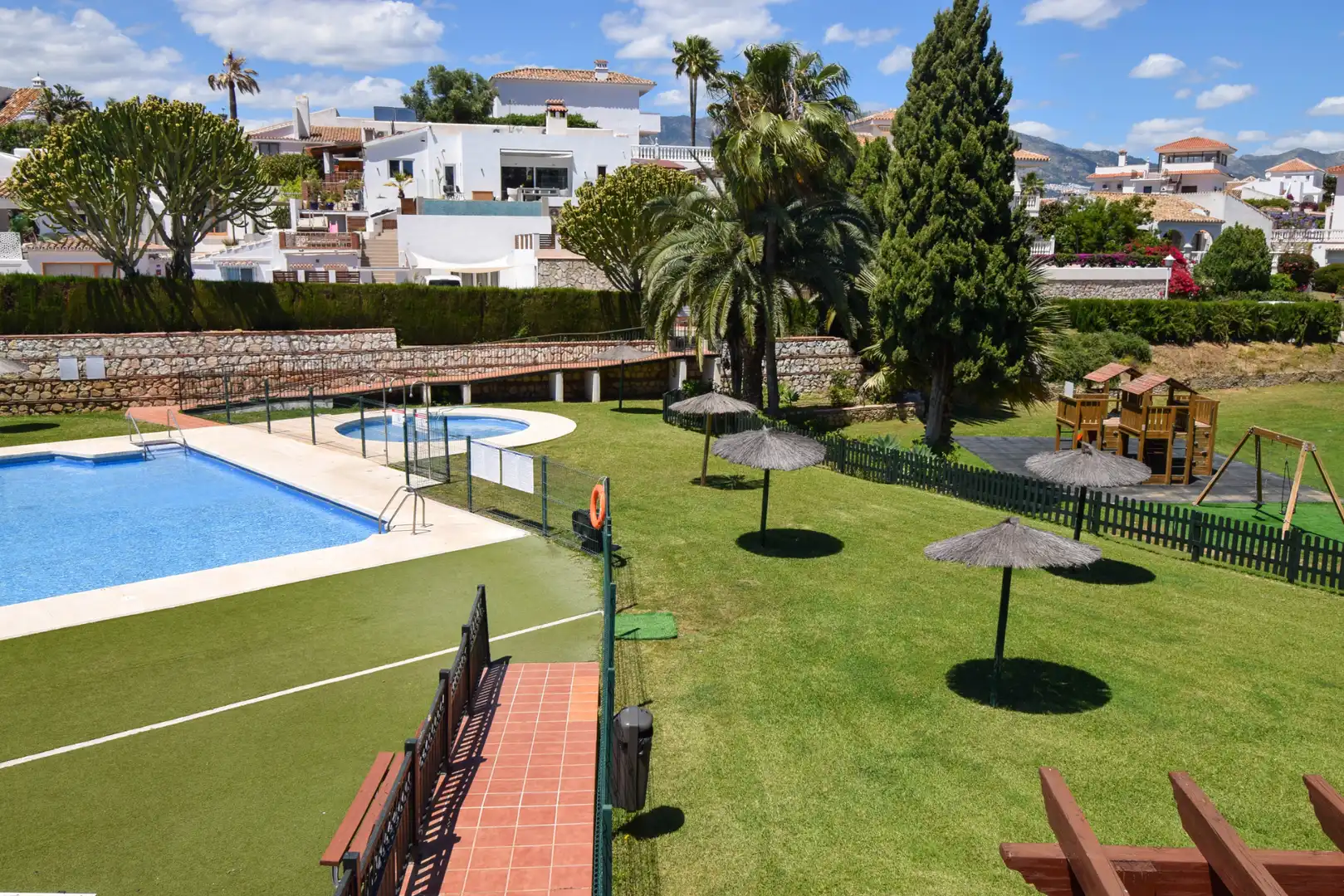 Piscina de Casa o xalet en venda en Mijas amb Aire condicionat, Jardí privat i Terrassa