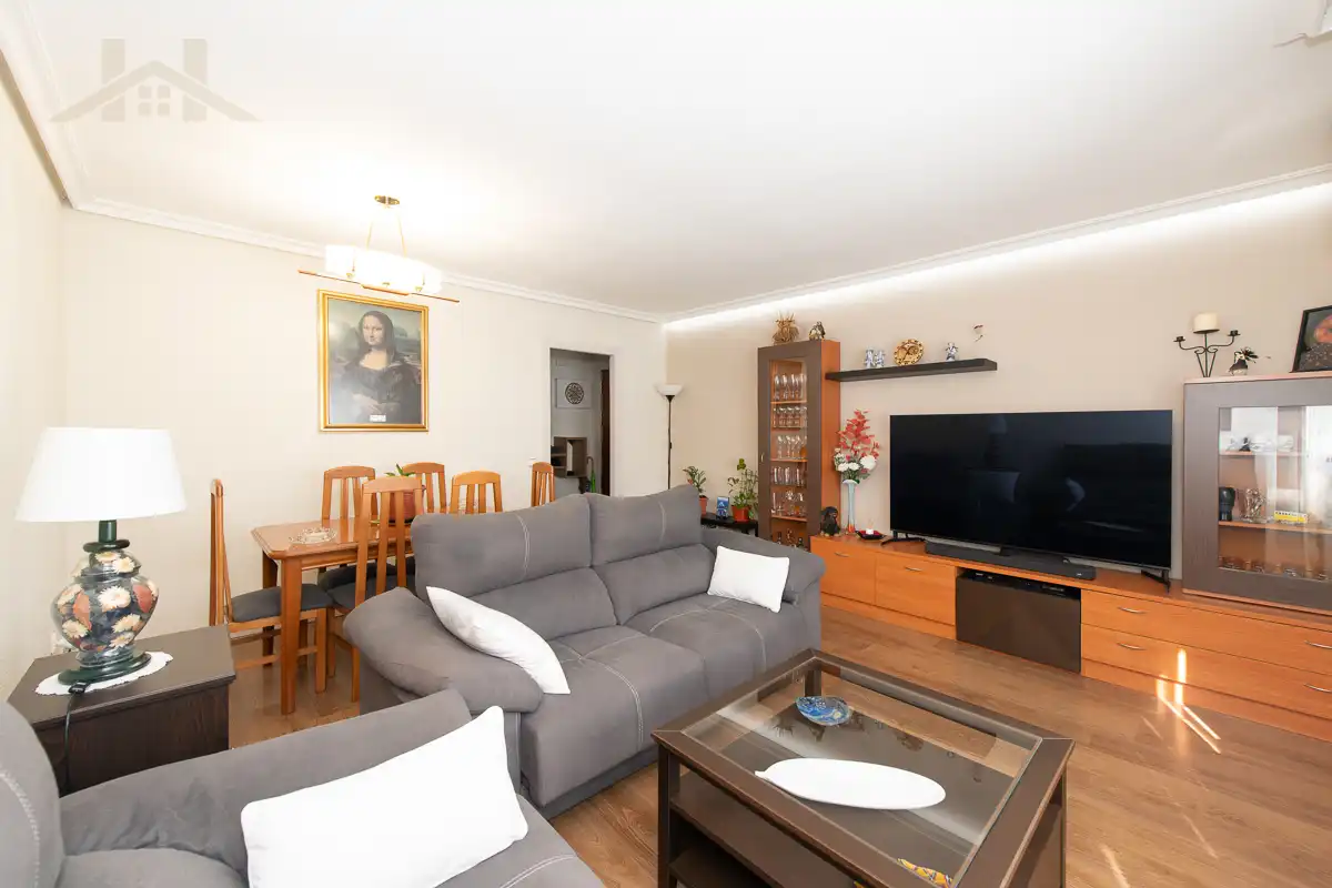 Sala de estar de Piso en venta en San Sebastián de los Reyes con Aire acondicionado y Calefacción