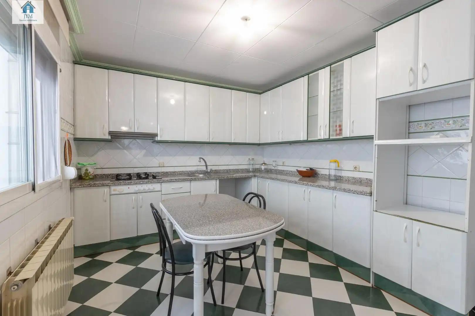 Terraced house with garden for sale in Calle GOJAR, imagen 11