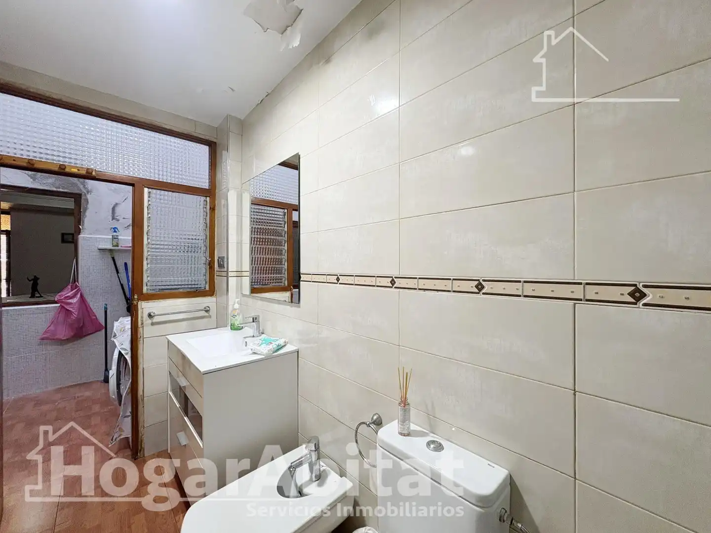 Baño de Casa o chalet en venta en Tavernes de la Valldigna con Terraza, Trastero y Amueblado