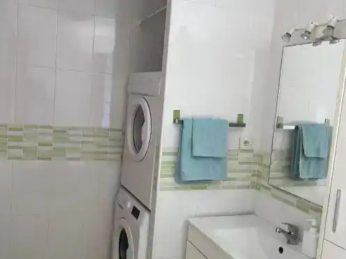 Baño de Piso en venta en Cenicientos con Trastero
