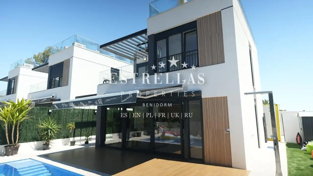 Terraza de Casa o chalet en venta en La Nucia con Aire acondicionado, Calefacción y Jardín privado