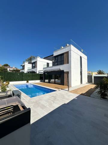 Casa-chalet en Venta en Carrer Capellá, 21 en Barranco Hondo