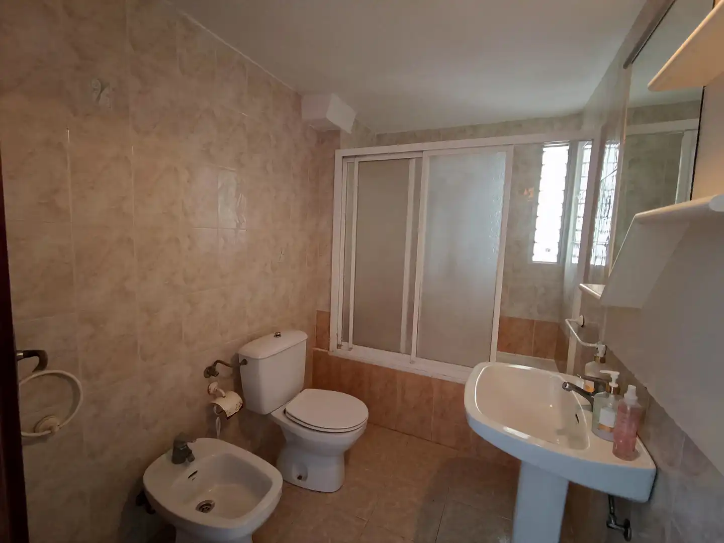 Bathroom of Flat for sale in Alicante / Alacant  with Air Conditioner and Balcony