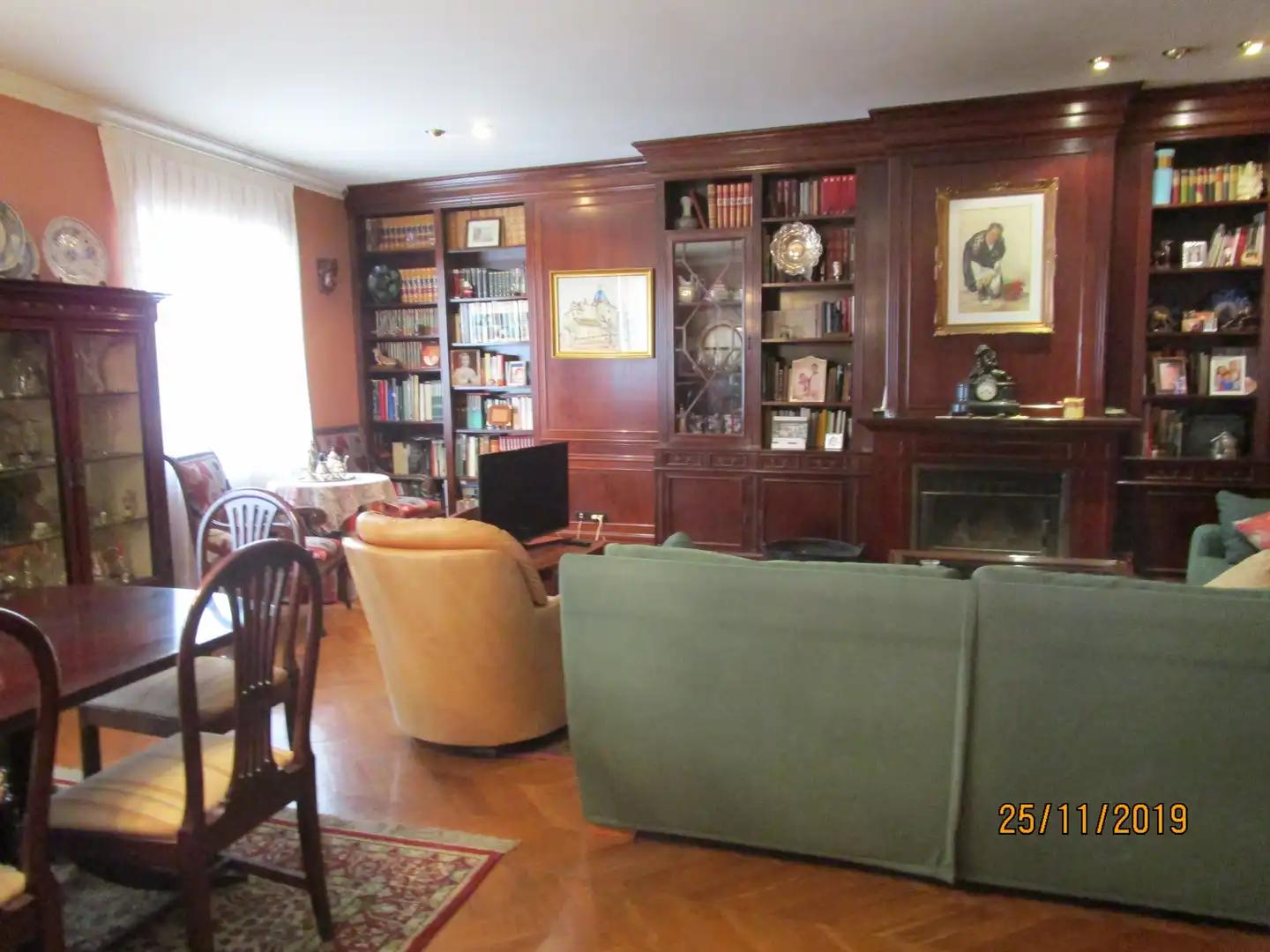 Wohnzimmer von Haus oder Chalet zum Verkauf in Castellón de la Plana / Castelló de la Plana mit Heizung, Terrasse und Abstellraum