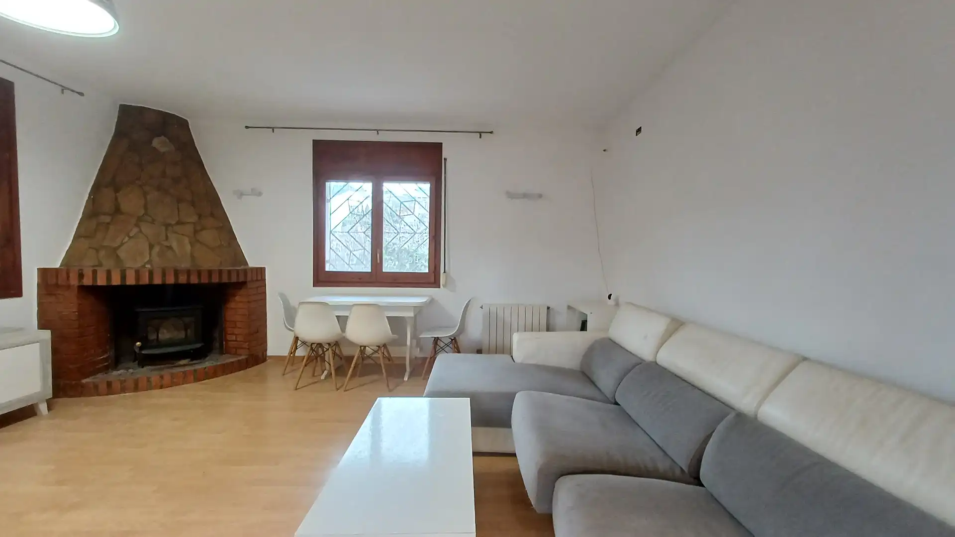 Chalet con terraza en venta en Carrer Suécia, imagen 13