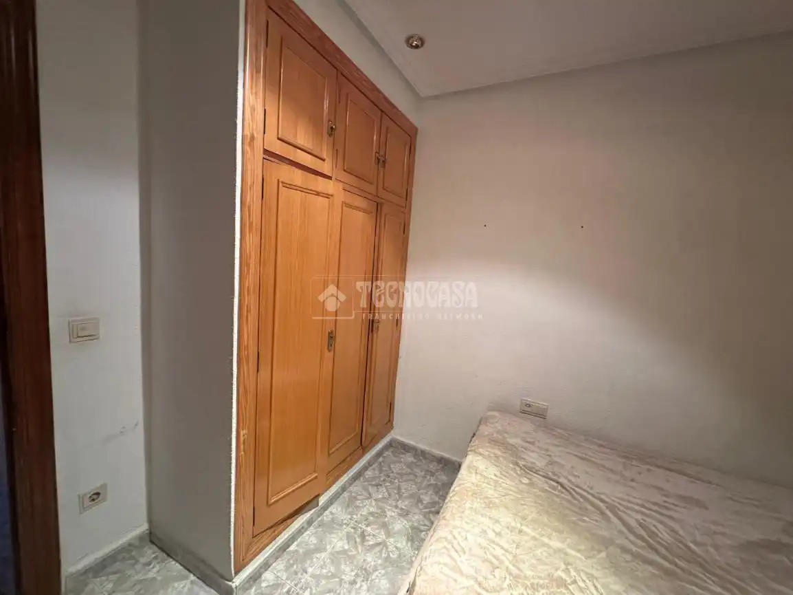 Habitación de Piso en venta en Valencia con Balcón