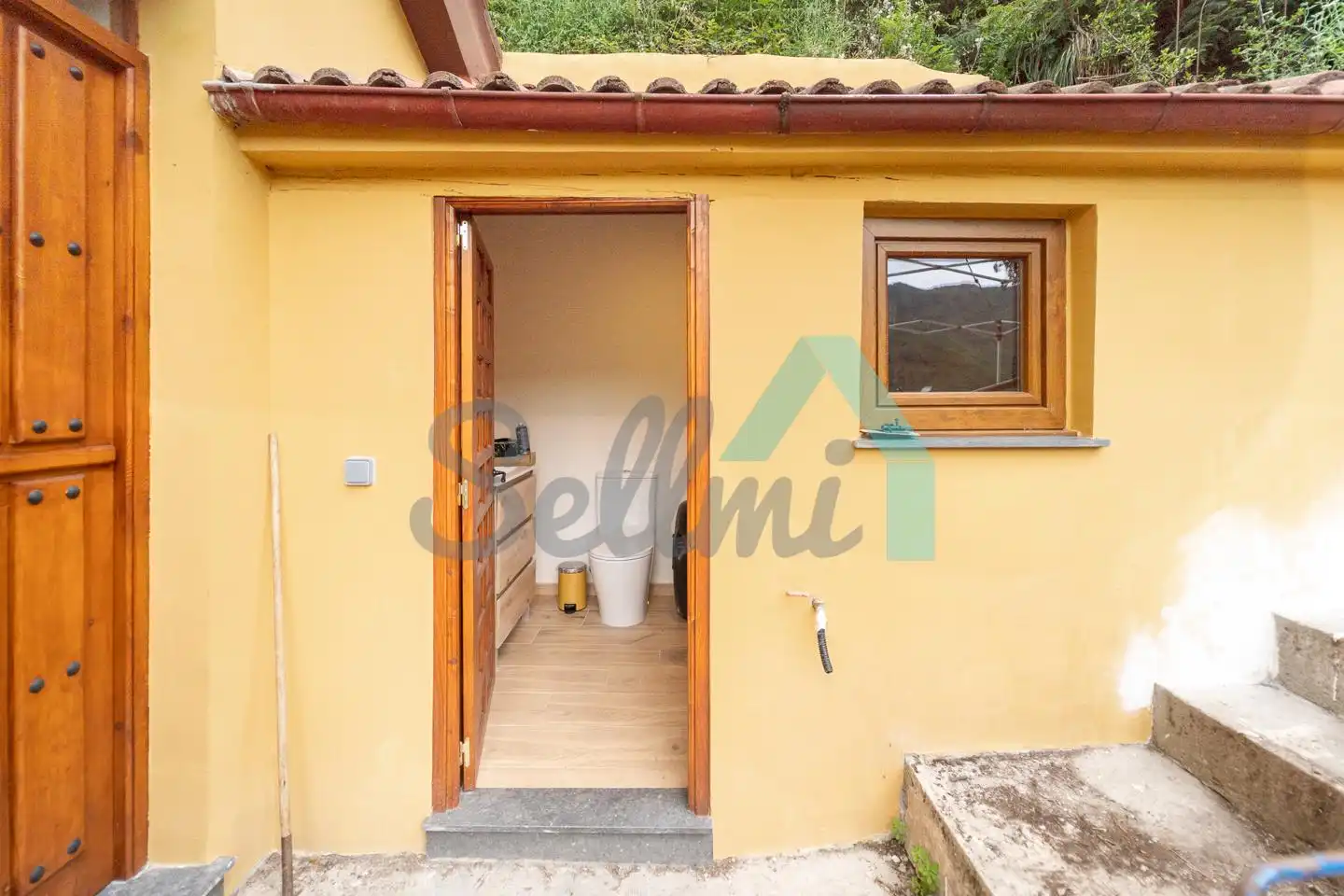 Exterior view of Houses for rent in Mieres (Asturias)  with Heating, Private garden and Parquet flooring