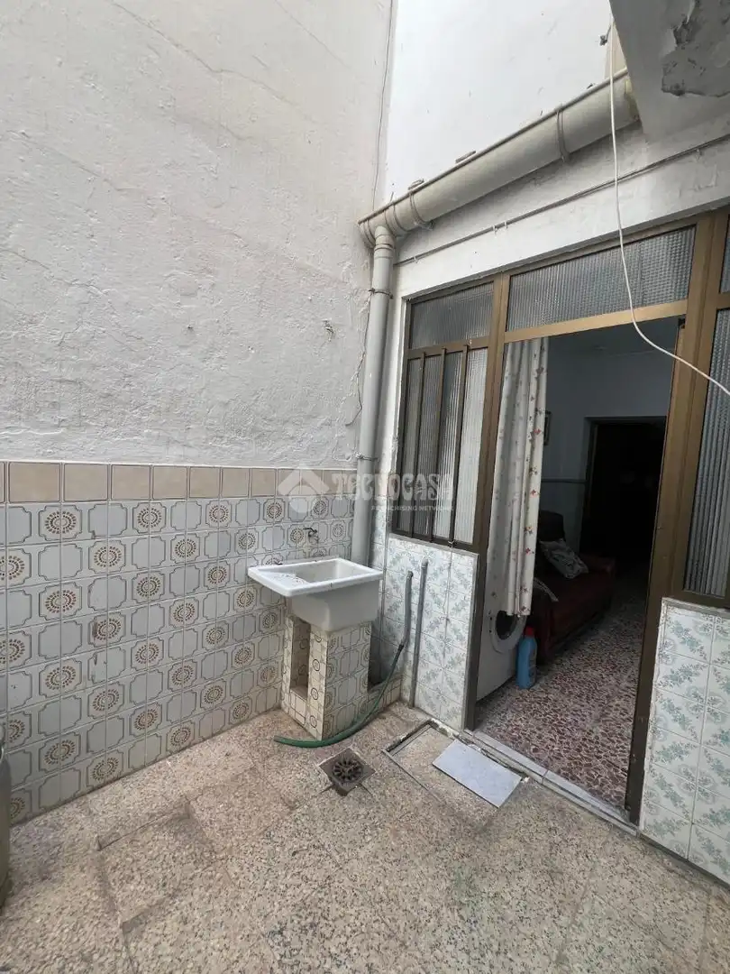 Vista exterior de Casa o xalet en venda en Sevilla amb Terrassa