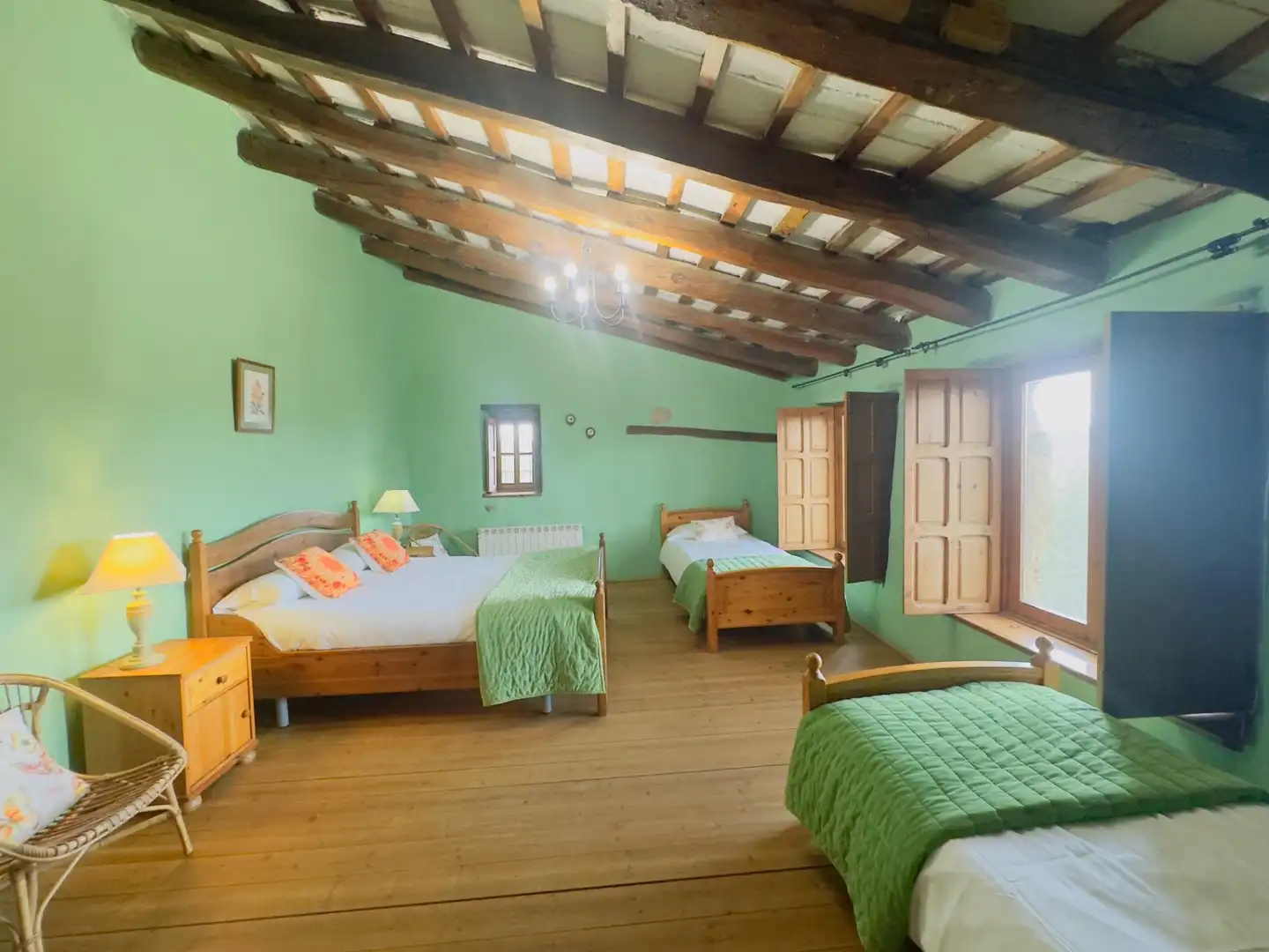 Habitación de Finca rústica en venta en Sant Sadurní d'Anoia con Aire acondicionado, Calefacción y Jardín privado