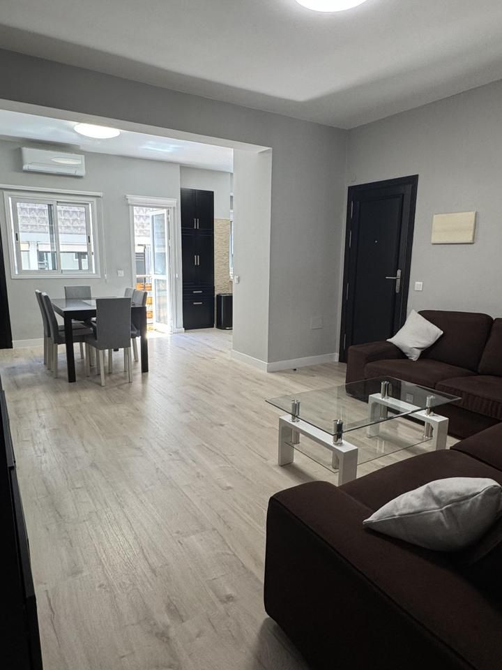 Living room of Flat to rent in  Santa Cruz de Tenerife Capital  with Air Conditioner, Furnished and Balcony