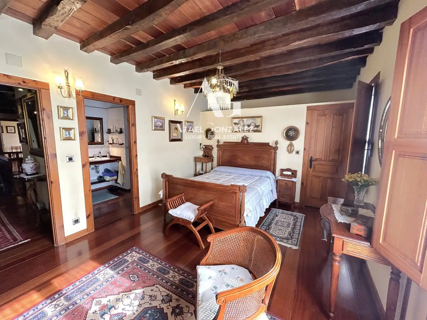 Habitación de Casa o chalet en venta en Camargo con Calefacción, Terraza y Amueblado