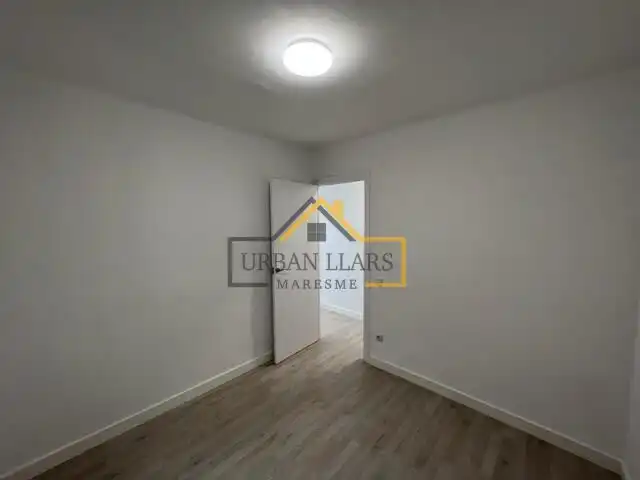 Piso en venta en Mataró con Balcón