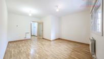 Living room of Flat to rent in  Madrid Capital  with Air Conditioner, Heating and Parquet flooring