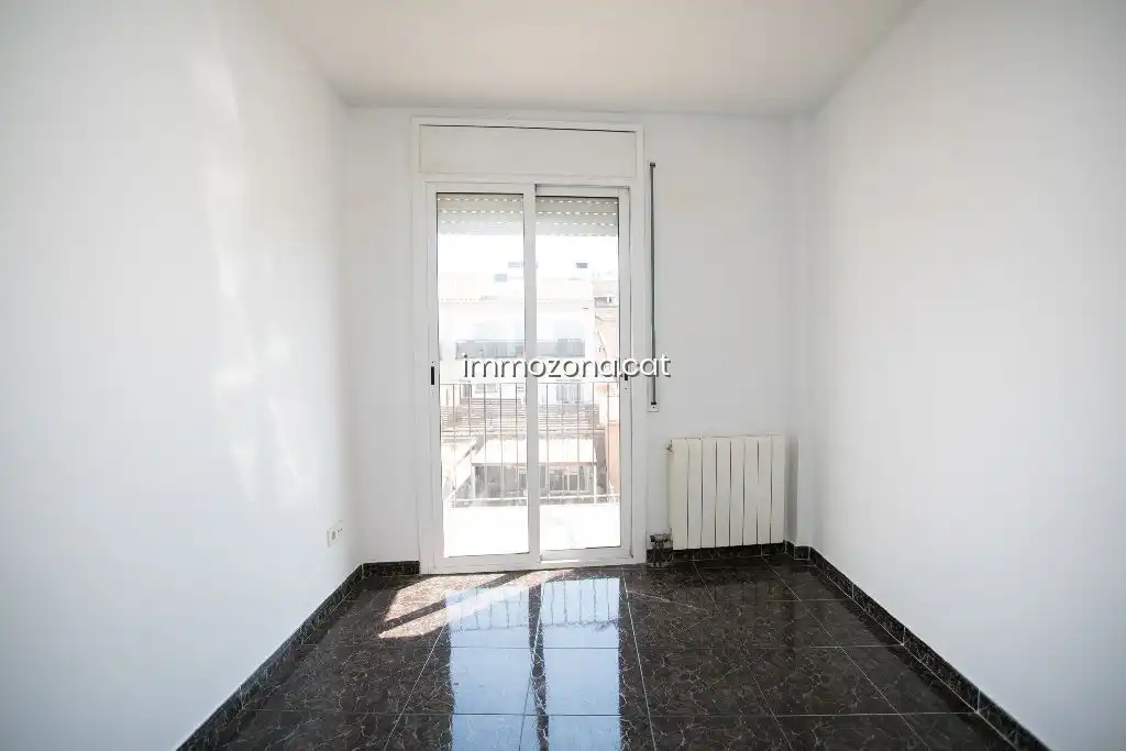 Dormitori de Apartament en venda en Palafrugell amb Balcó