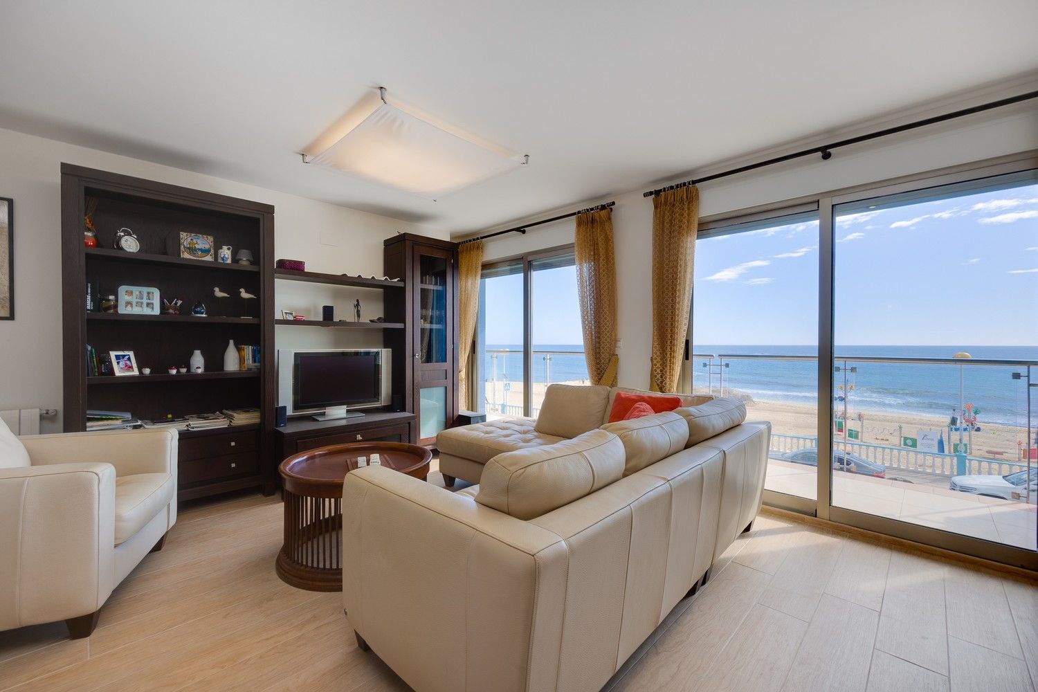 Living room of Flat for sale in Torrevieja  with Air Conditioner, Heating and Terrace
