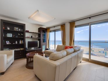 Piso con balcón en venta en Playa de los Locos