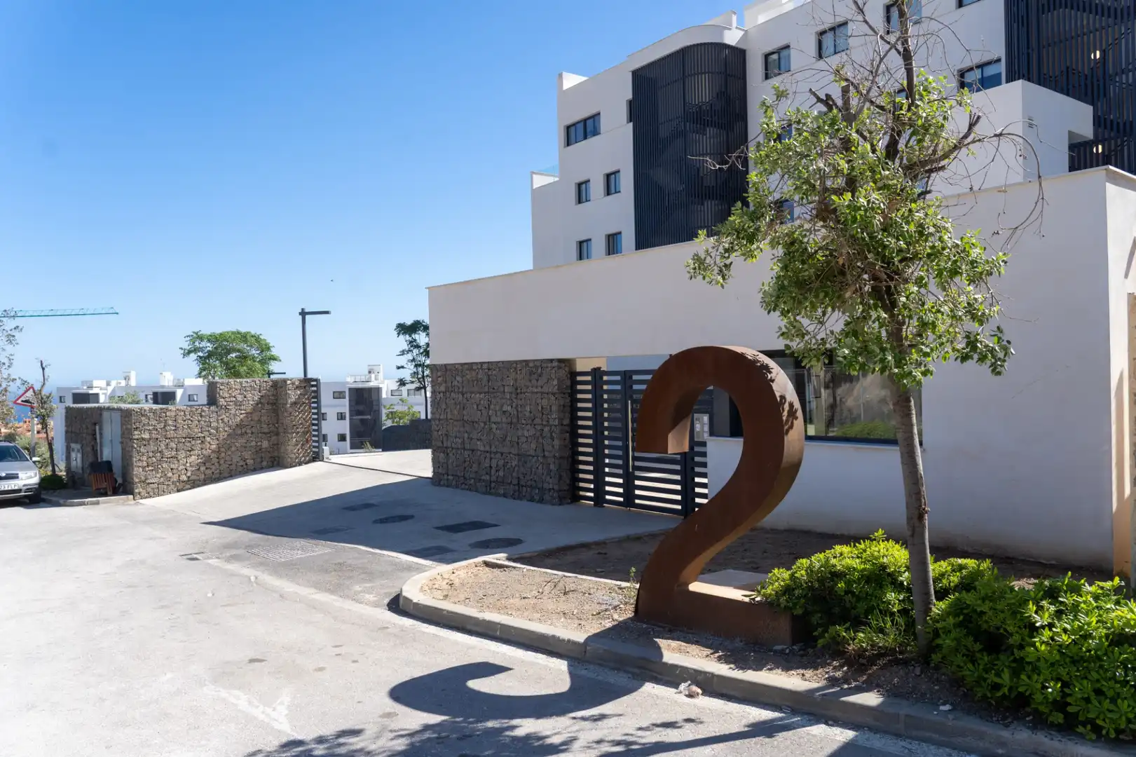 Außenansicht von Wohnung zum Verkauf in Fuengirola mit Klimaanlage, Heizung und Terrasse