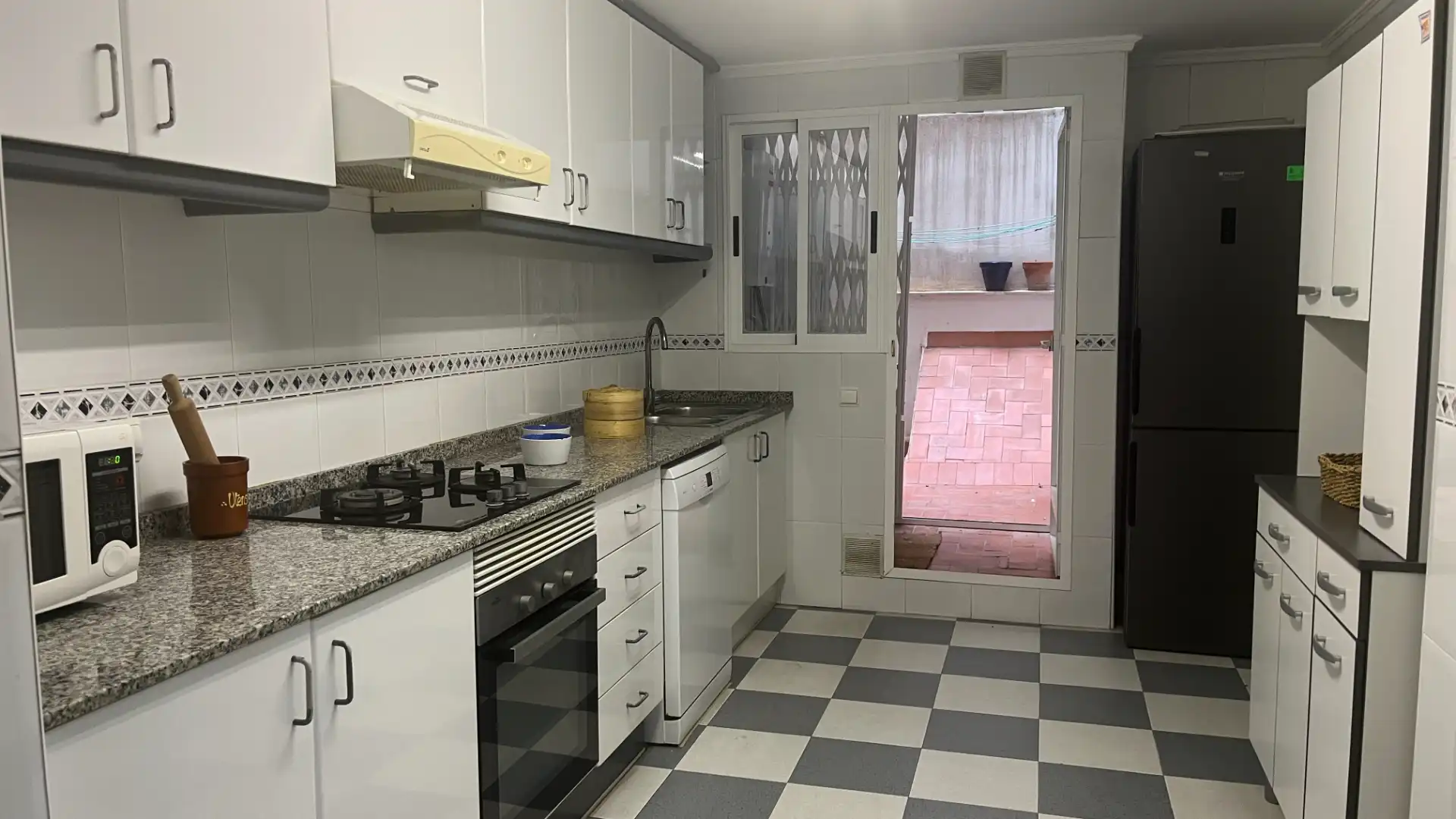 Cuina de Pis en venda en Valencia amb Aire condicionat, Parquet i Terrassa