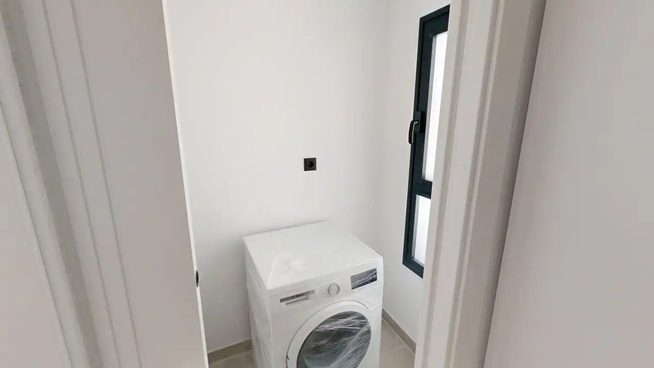 Piso en venta en Jaén con Aire acondicionado, Calefacción y Terraza