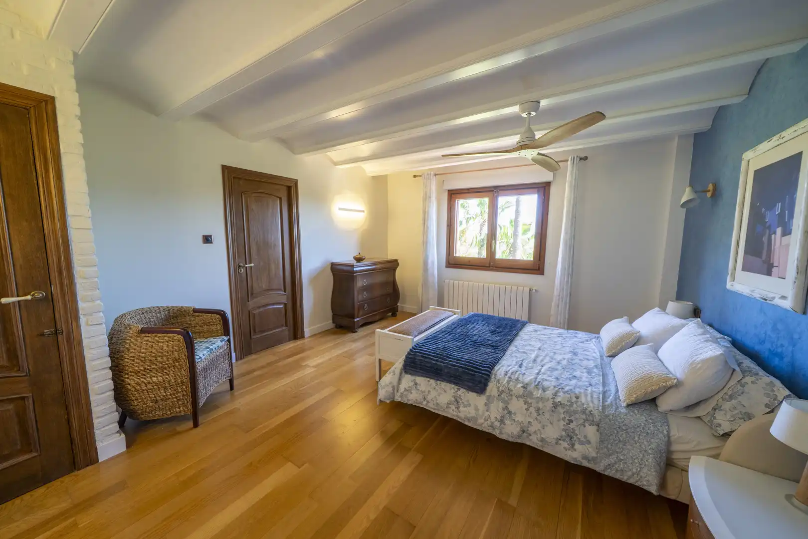 Habitación de Finca rústica en venta en Náquera con Aire acondicionado, Calefacción y Terraza